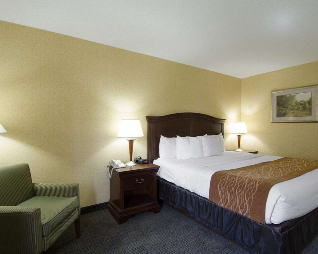 Clarion Pointe Harrisonburg
